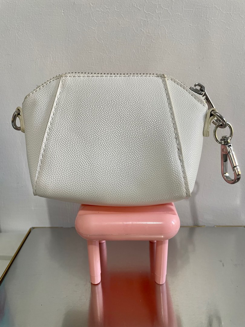 Forever 21 coin purse Women s Fashion Bags Wallets Wallets Card holders on Carousell