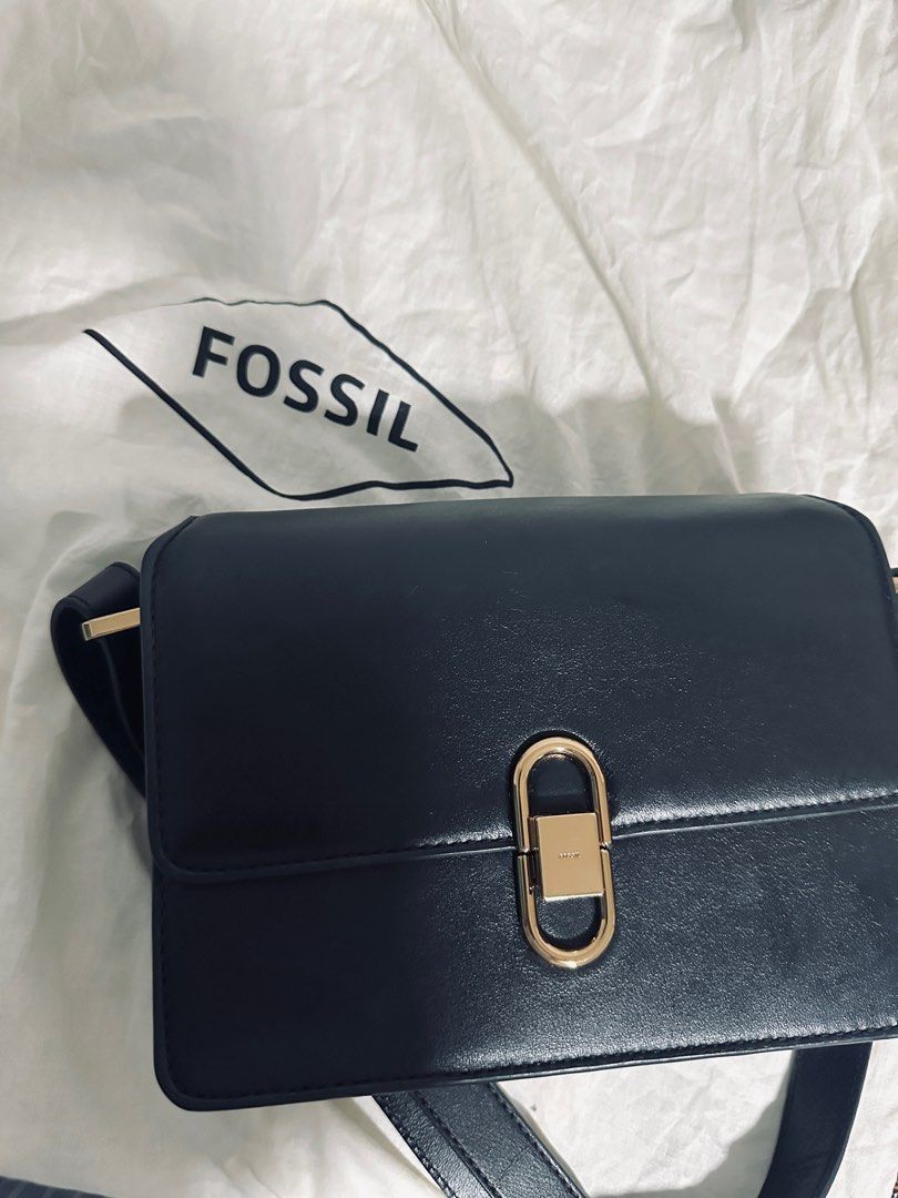 Black fossil crossbody hot sale