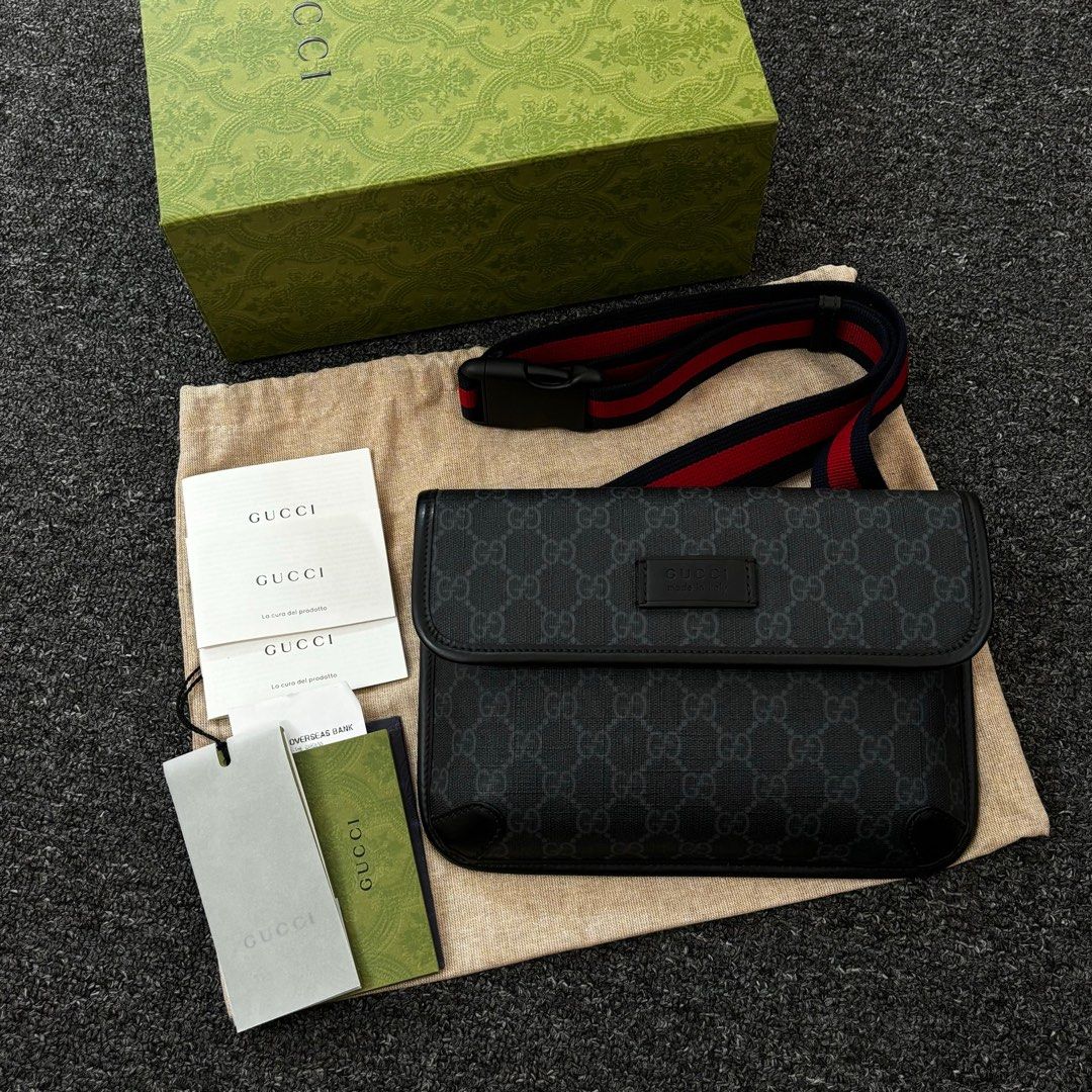 Bank bag top supreme