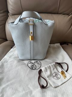 （分類：）位於 。 由 siusiuq 提交（商品編號 1291234813，圖片 1）。簡介： 。