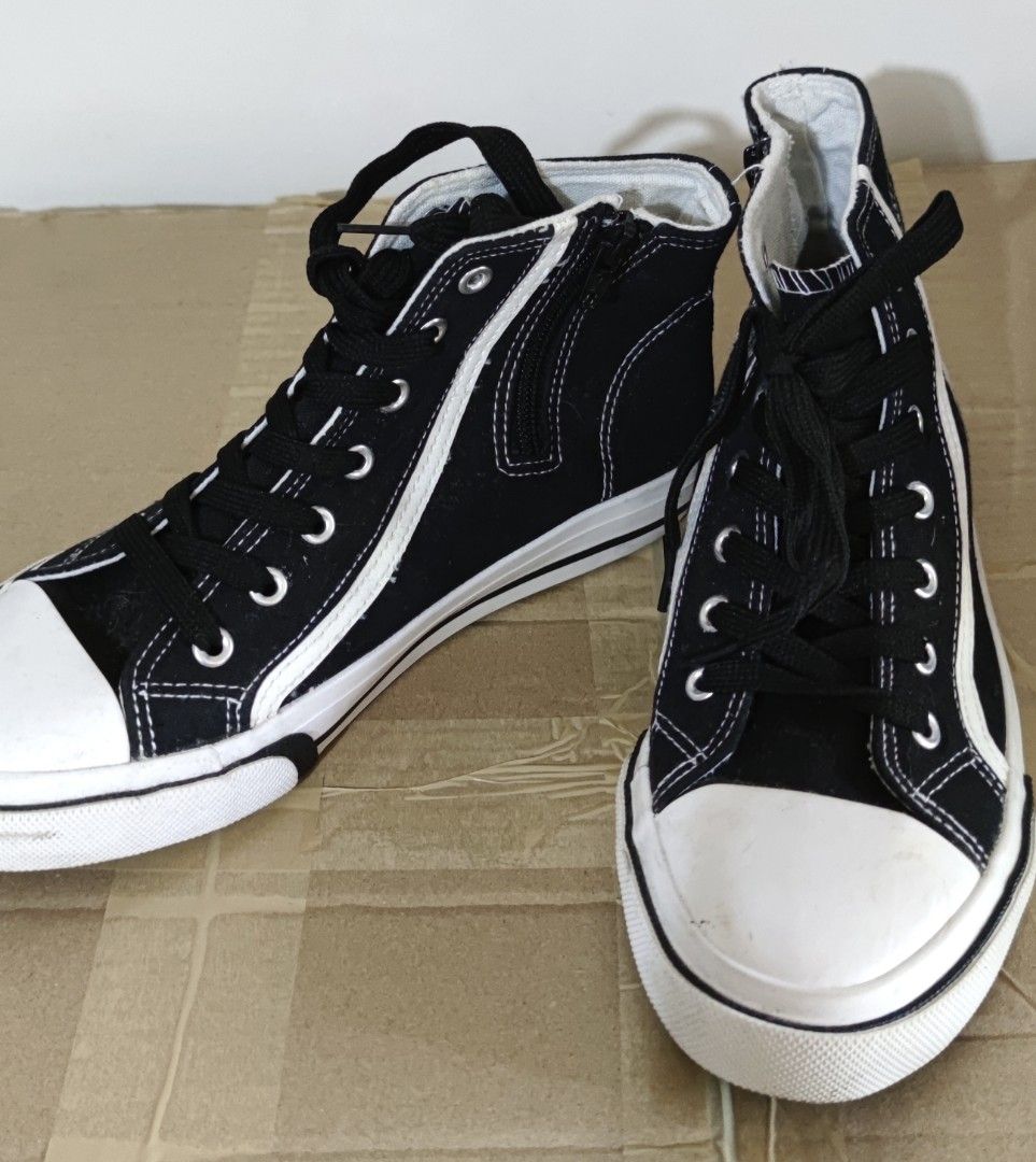 Canvas shoes with zipper shop