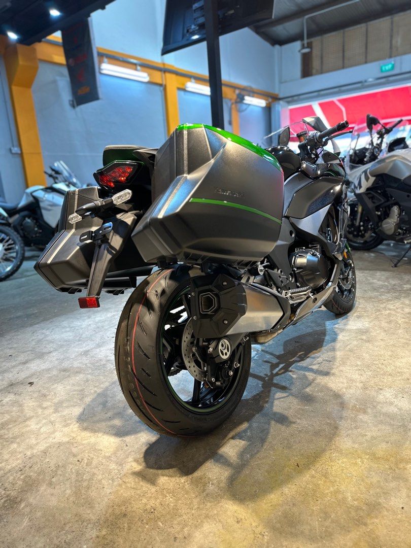 Z1000 touring hotsell