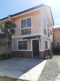 Kawit, Cavite House for rent - Veraneo Subdivision near Lancaster, Baypoint Estates, Centennial Road, Evo City, Cavitex, Imus, Kalayaan Road
