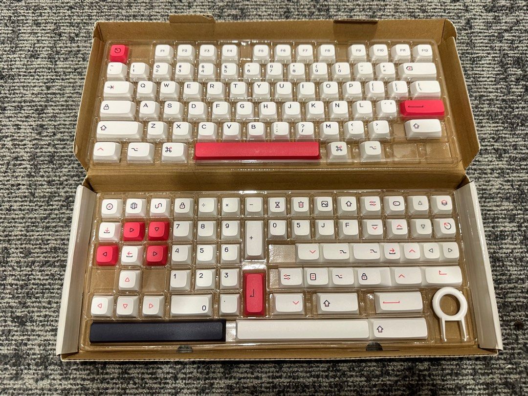 Keycap Set (Category: Computer Keyboard) located in Singapore. Submitted by valenne.xanielle (Listing ID 1291186189, Image 1). Description: Box opened but never used.