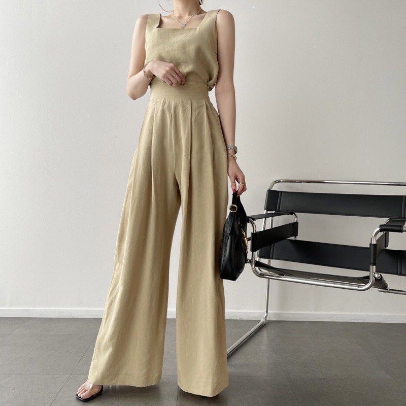 Korean Coordinates (Beige) (Category: Sets or Coordinates) located in Manila. Submitted by kyleenvr (Listing ID 1291284761, Image 1). Description: Lighter shade of brown in actual (not yellowish) Free size - fits S to M Flowy fabric Stretch pants.