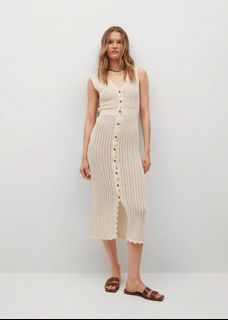 (Category: ) located in . Submitted by livetoshop18 (Listing ID 1291282708, Image 1). Description: .