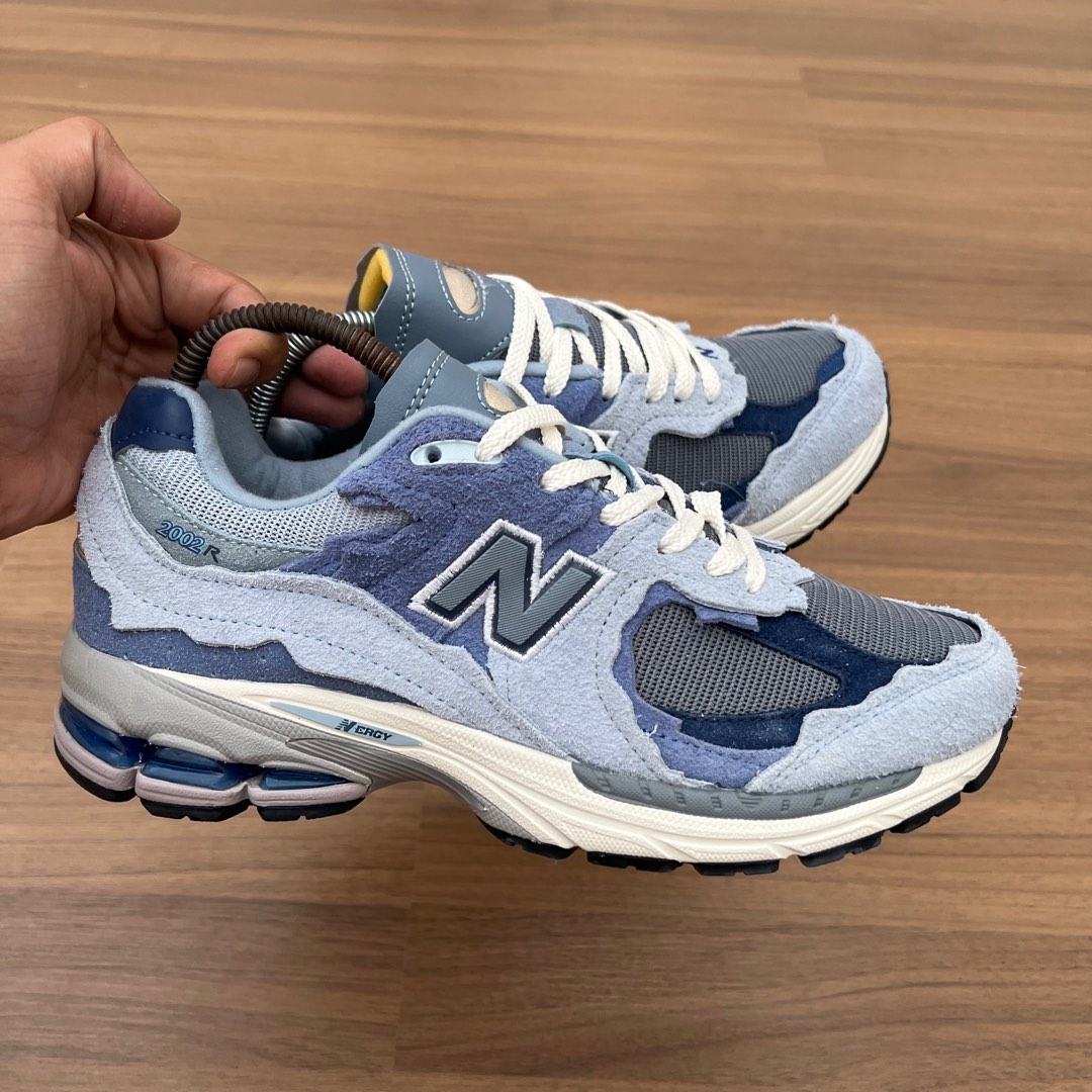 New Balance 2000r, Men's Fashion, Footwear, Sneakers on Carousell