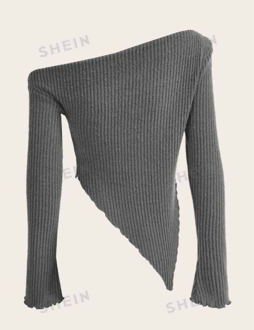 Off Shoulder Top (Category: Longsleeves) located in Singapore. Submitted by hdrhzlkfl (Listing ID 1291242613, Image 2). Description: brand new.