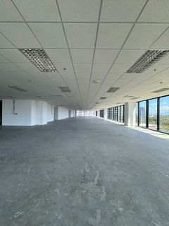 OFFICE SPACE FOR RENT IN FILINVEST AVENUE ALABANG