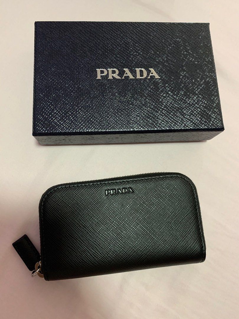 Prada Keyholder (Category: Luxury Bags & Wallets) located in Quezon City. Submitted by edward282 (Listing ID 1291243078, Image 1). Description: Selling this Prada Keyholder Comes complete .