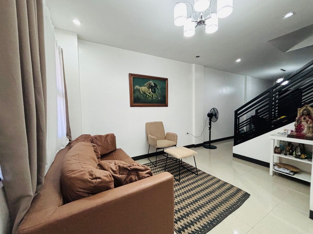 Preowned House for Sale in Vermont Park, Marcos Highway, Antipolo, Rizal, Property, For Sale