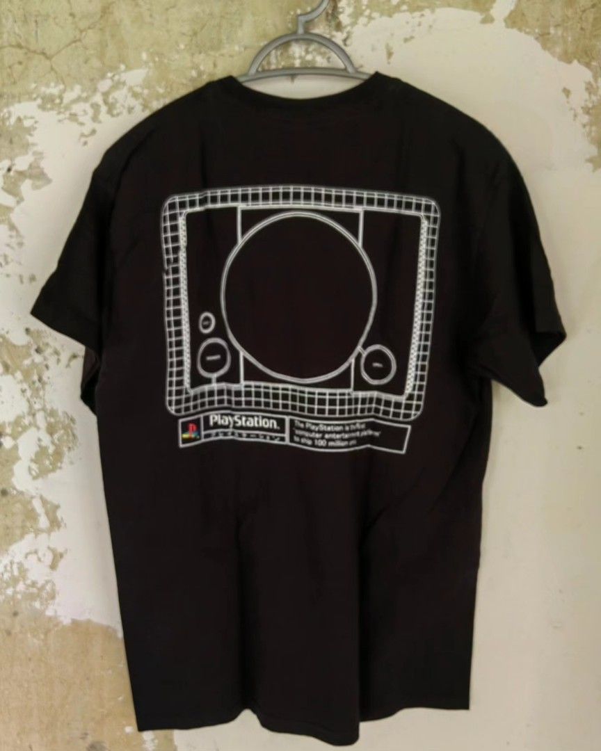PS1 PlayStation shirt Official Merch (Category: Tshirts & Polo Shirts ) located in General Trias. Submitted by grail.dibs (Listing ID 1291297510, Image 2). Description: PS1 PlayStation shirt Official Merch USED SIZE: M Condition: GOOD PRICE: P800 + SF PM for dimes and payment method.