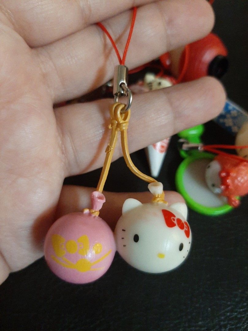 rare Sanrio Rement Hello Kitty Balloon Charm (Category: Character Goods) located in Santa Rosa. Submitted by mmps249.1 (Listing ID 1291328135, Image 1). Description: Crossposted Mine now, pay now shipping courier: JRS only Gcash payment upon order No reservations Allow combined shipping / paipon for 1 week only as long as paid items and shipping fee.