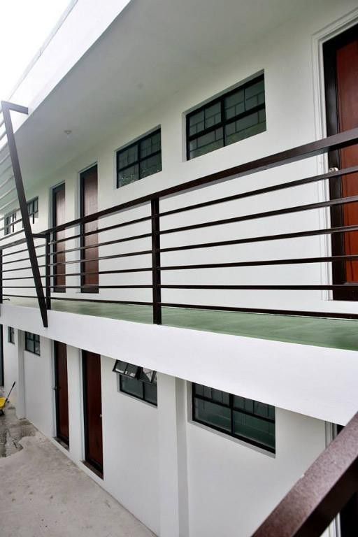 Room rental (Category: Room Rentals) located in Las Pinas. Submitted by olxph_611550298 (Listing ID 1291253950, Image 1). Description: Room for Rent Price :Php 6,000 Description Studio Type Room (no bedroom) with own toilet and bath with sink-cooking area, aircon provision. Clean, peaceful and quiet place to live. Individual Maynilad/Meralco meter (separate payment) Terms of payment: 1 month advance 2 months deposit NO PARKING /GARAGE SPACE FOR T