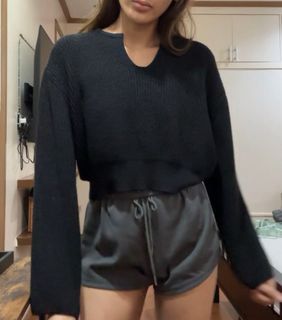 Shein Black Cropped Sweater