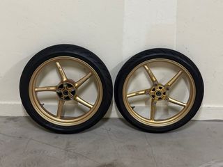 (Category: ) located in . Submitted by cheapmotopartz (Listing ID 1291292446, Image 1). Description: .