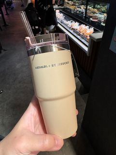 （分類：）位於 。 由 snowmanc_ 提交（商品編號 1291351866，圖片 1）。簡介： 。