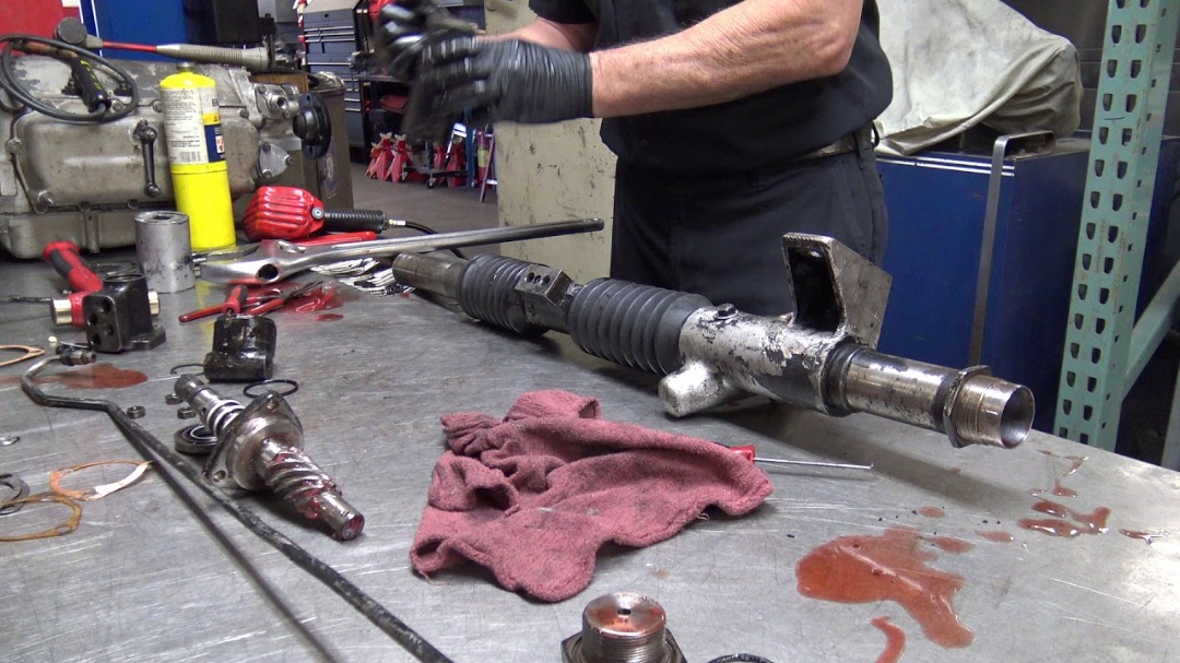 Steering Rack Recon, Car Accessories, Car Workshops & Services on Carousell