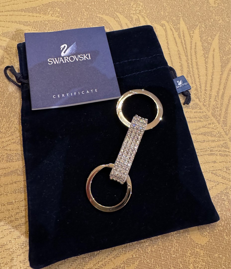 Swarovski alice shop key ring