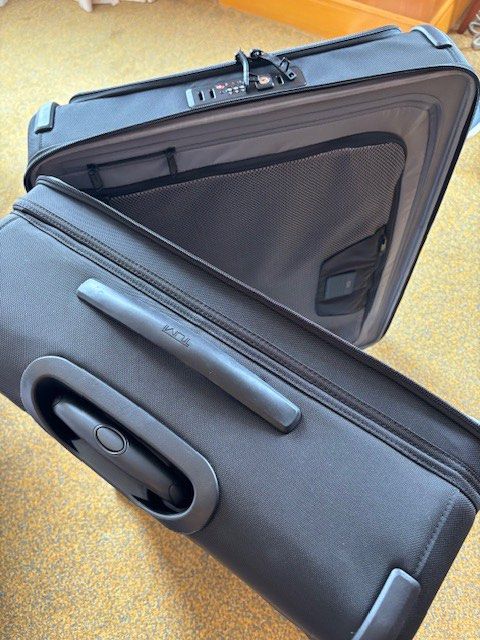 TUMI ALPHA BLACK SUITCASE (Category: Luxury Bags & Wallets) located in Quezon City. Submitted by parischanelcollection (Listing ID 1291211594, Image 1). Description: Guaranteed orig TUMI BLACK SUITCASE💯 Money back if proven fake. • Personal use. • It’s almost a new suitcase • T’was only used once, one trip from Melbourne to Manila❗️ • It’s original cost was $2,475 including sf. (About ₱90,000+ in peso) Purchased last 02 Feb ‘24 From ₱79,000 down