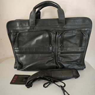 Vintage TUMI Leather Bag