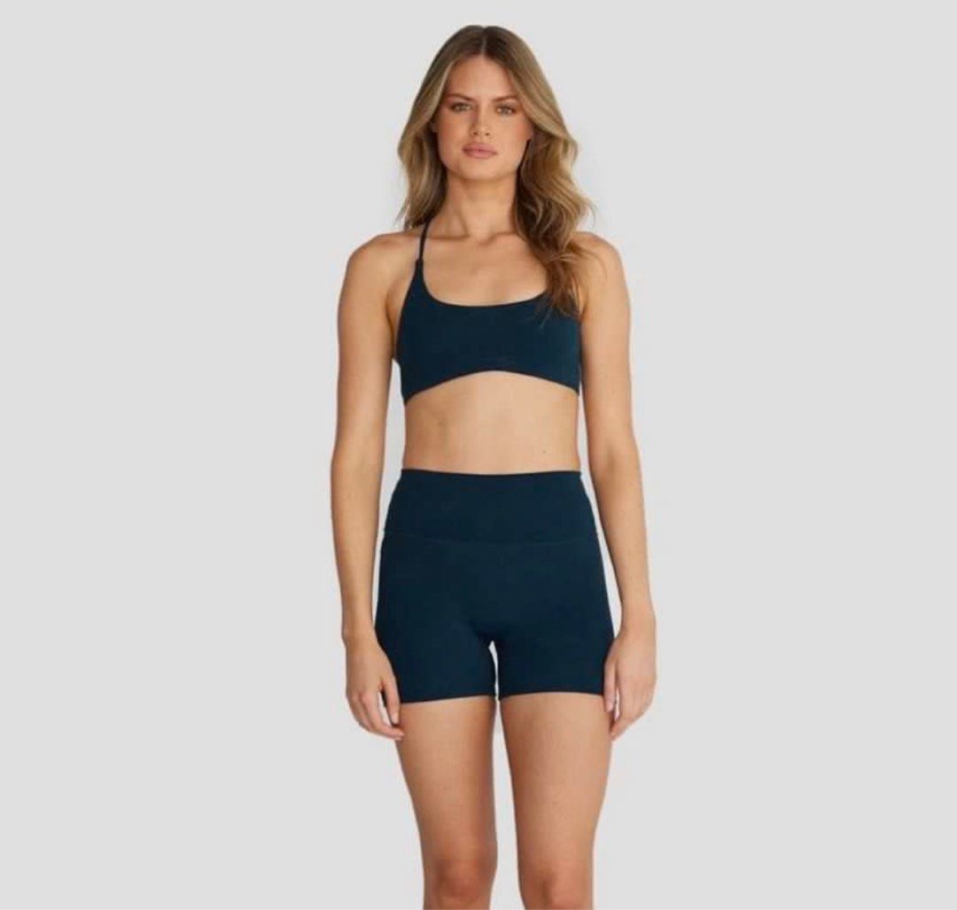 WTT CSB crop shop boutique 4” fade scrunch shorts in cove, Women's Fashion,  Activewear on Carousell