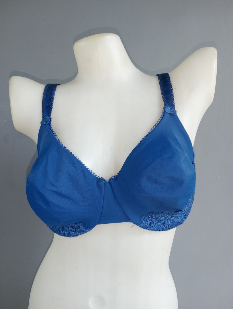 38d OLGA bra not padded with underwire, Women's Fashion, Undergarments &  Loungewear on Carousell