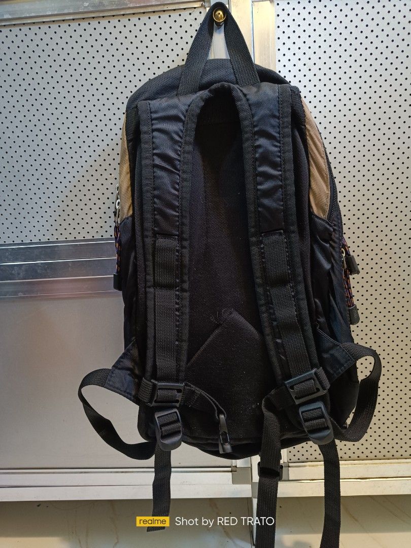 💯 The North Face Back pack (Category: Backpacks) located in General Mariano Alvarez. Submitted by randzwurkz85264 (Listing ID 1291498096, Image 2). Description: .