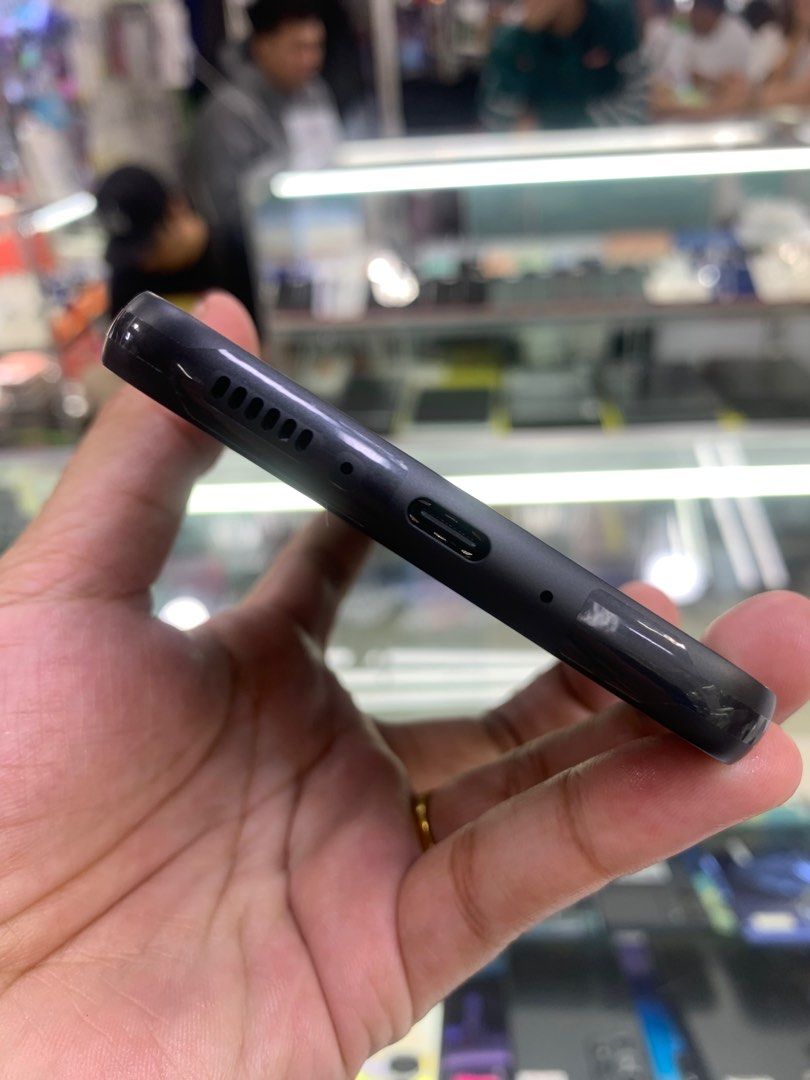 A34 5g (128gb) (Category: Samsung) located in Manila. Submitted by arzillah (Listing ID 1291454814, Image 2). Description: Samsung A34 5g 128gb Factory unlock Good as new 100% smooth No issue All working Open for COD/COP + SF Manila area (sameday delivery) Province area (via LBC) required DP to avoid cancellations Physical store: Greenhills Shopping Center, 2ndfloor ,stall#: XD 16 (Arzillah Gadgets Shop) Contact#: 09482217224 Page: Arzillah Gadge