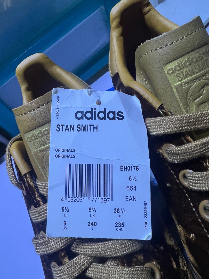 Adidas stan smith velvet hotsell