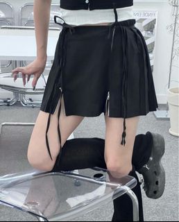 （分類：）位於 。 由 hkthriftsss 提交（商品編號 1291527818，圖片 1）。簡介： 。