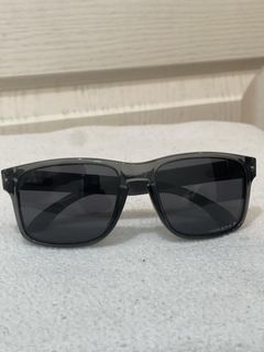 💯Authentic Oakley Holbrook sunglasses