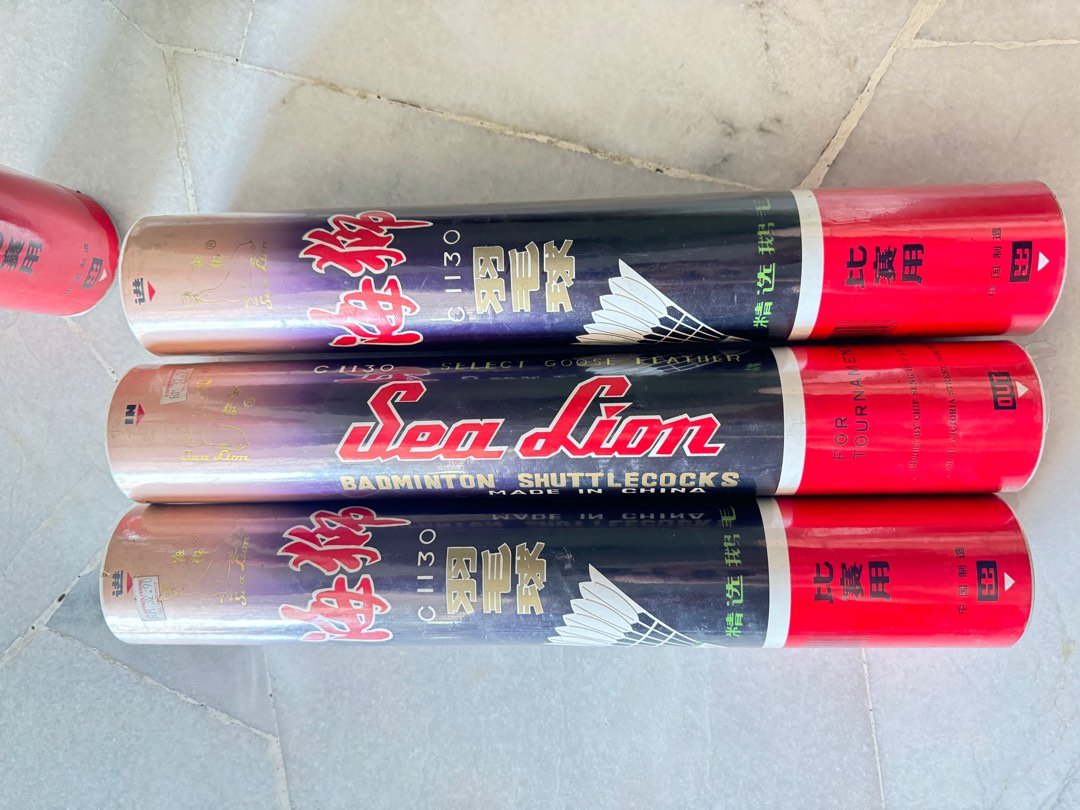 Badminton shuttlecock antique collector, Sports Equipment, Sports