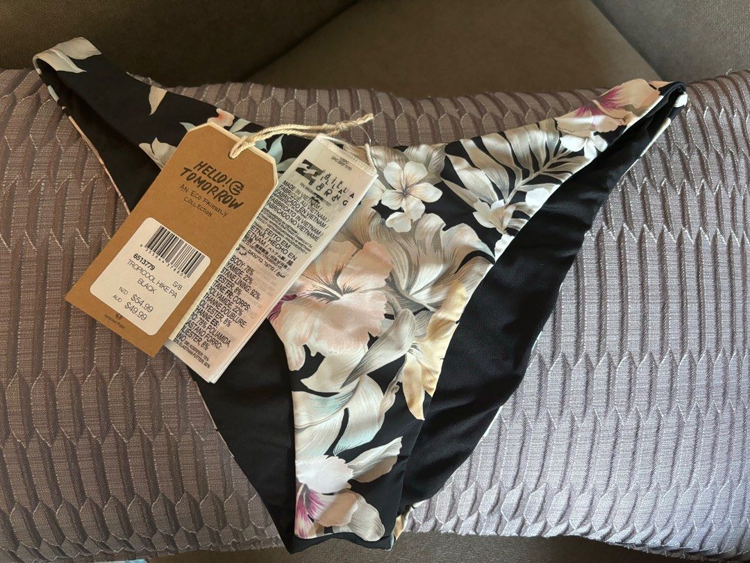 Billabong bikini bottom and RVCA top bnwt