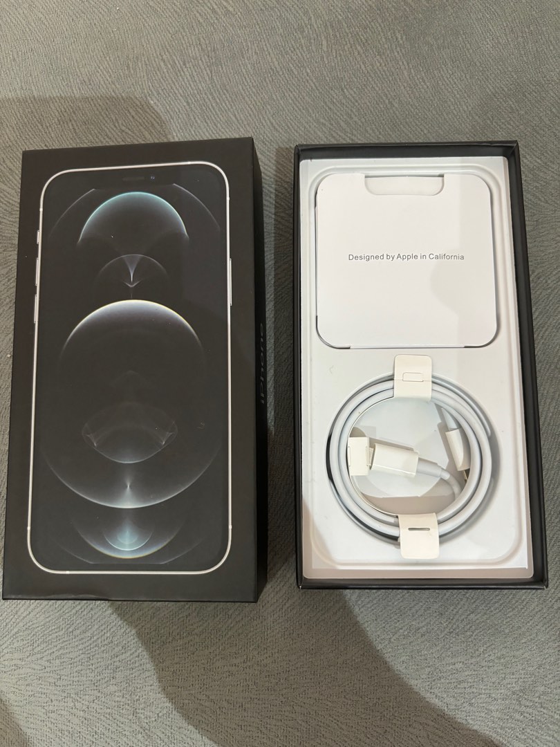 12 Mini Iphone 12 Pro What Comes In The Box Pro Unboxing Iphone 12