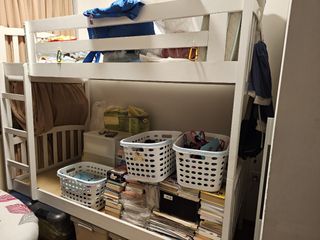 (Category: ) located in . Submitted by bargainbin8 (Listing ID 1291517280, Image 1). Description: .