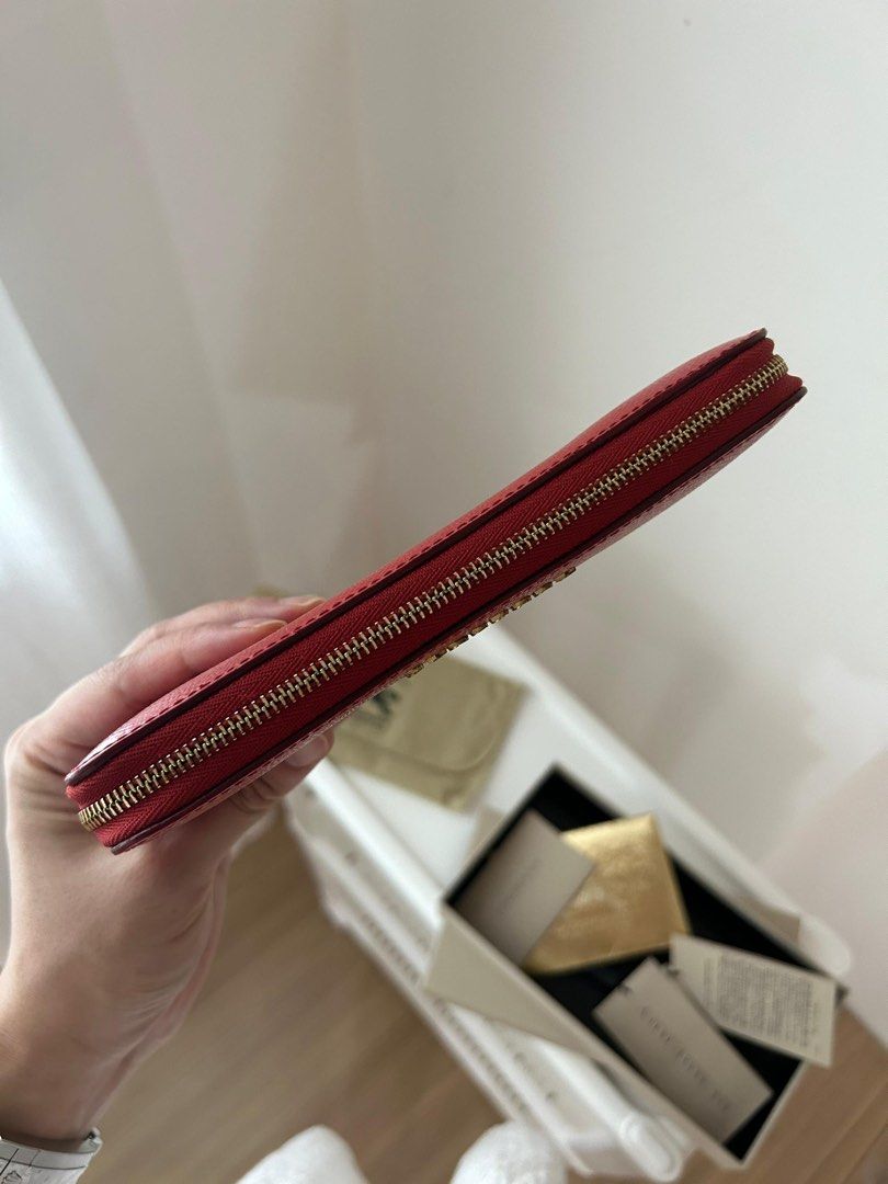 BURBERRY Camille Leather Chain Wallet