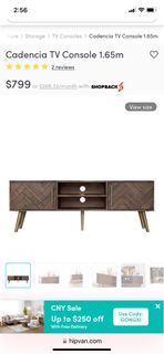 (Category: ) located in . Submitted by mtmywardrobe (Listing ID 1291407426, Image 1). Description: .