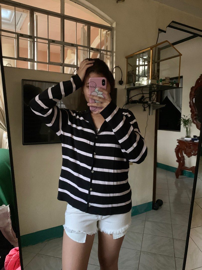 Carolyn Taylor Cardigan Women s Fashion Coats Jackets and Outerwear on Carousell