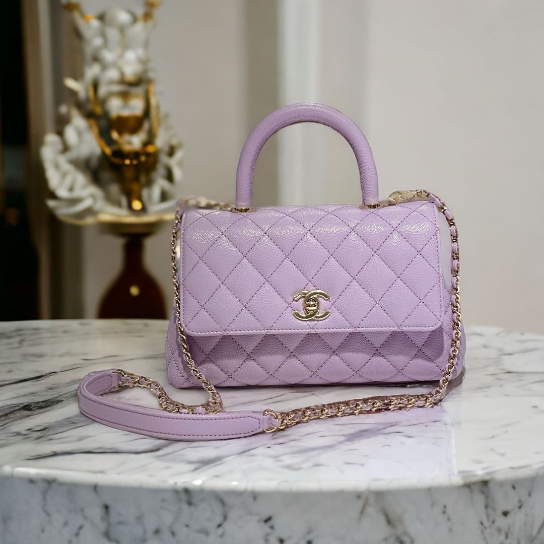Chanel a92990 top