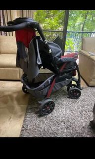 Chiccoo stroller with freebies