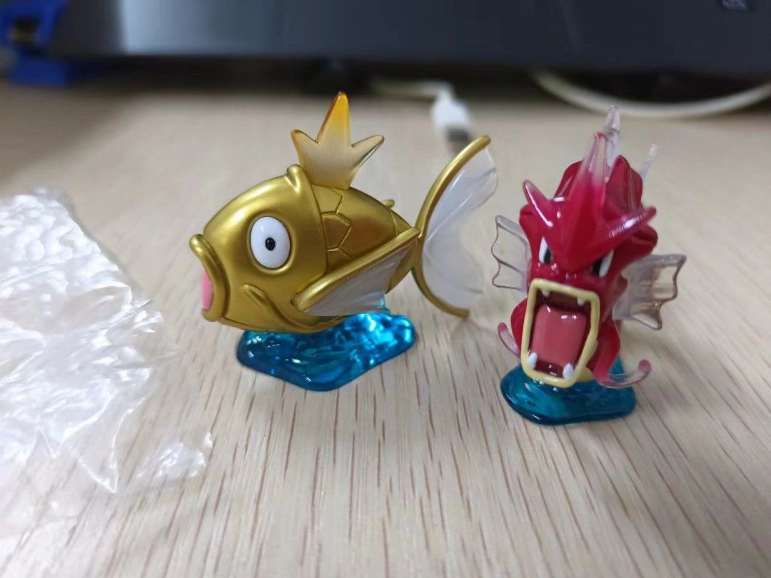 color variations Magikarp and Gyarados/Pokemon figurine/Pokemon Tomy ...