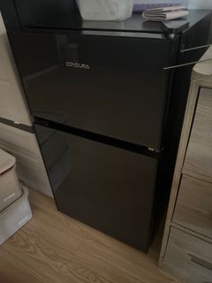 Condura mini refrigerator
