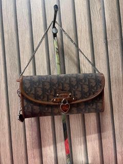 (Category: ) located in . Submitted by luxuryrevealph (Listing ID 1291376502, Image 1). Description: .