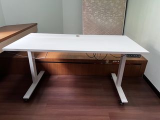 (Category: ) located in . Submitted by moveoutsale_2 (Listing ID 1291417323, Image 1). Description: .