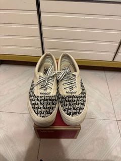 （分類：）位於 。 由 KT_26 提交（商品編號 1291481204，圖片 1）。簡介： 。