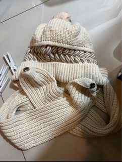 Knitted Hat Scarf Set
