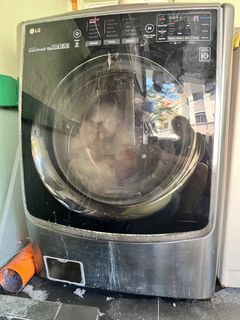 LG WASHING MACHINE front load 21kg washer 12kg dryer