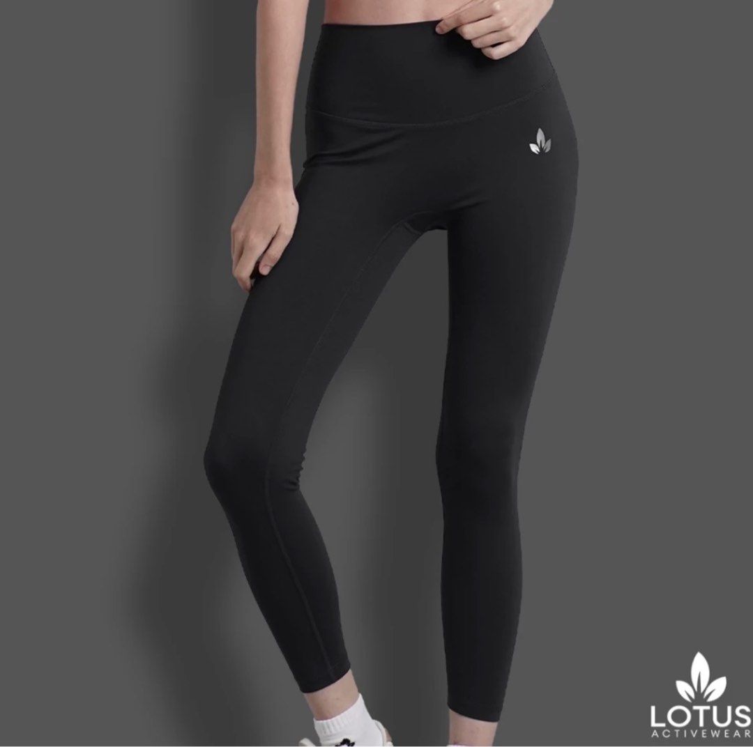 Under armour leggings large, Women's Fashion, Activewear on Carousell