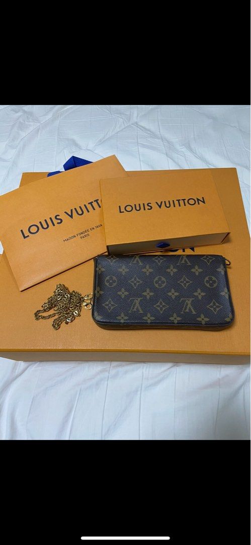 LV Felice Holiday Edition (Category: Cross-body Bags) located in Paranaque City. Submitted by primrose21 (Listing ID 1291459393, Image 2). Description: No insert since using it already as a wallet Comes with everything u see in the photos.